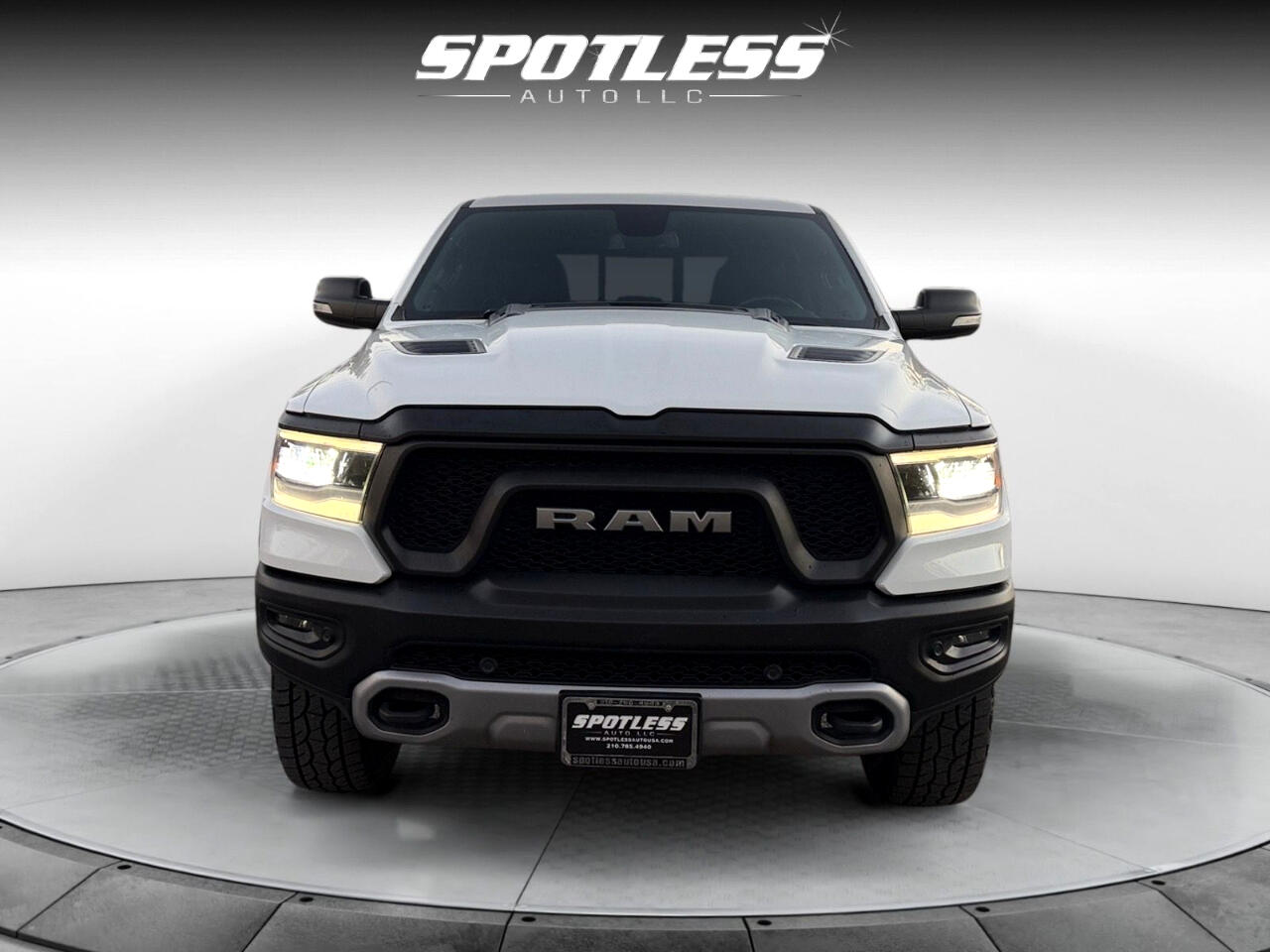 RAM 1500 Rebel Crew Cab SB 4WD 2019