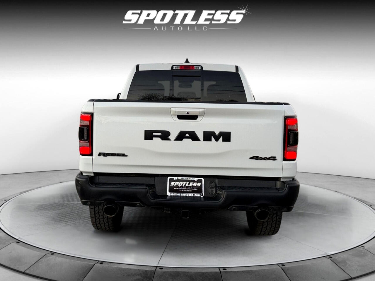 RAM 1500 Rebel Crew Cab SB 4WD 2019