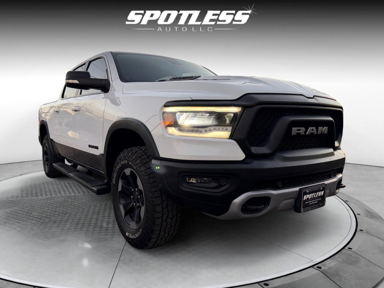 RAM 1500 Rebel Crew Cab SB 4WD 2019