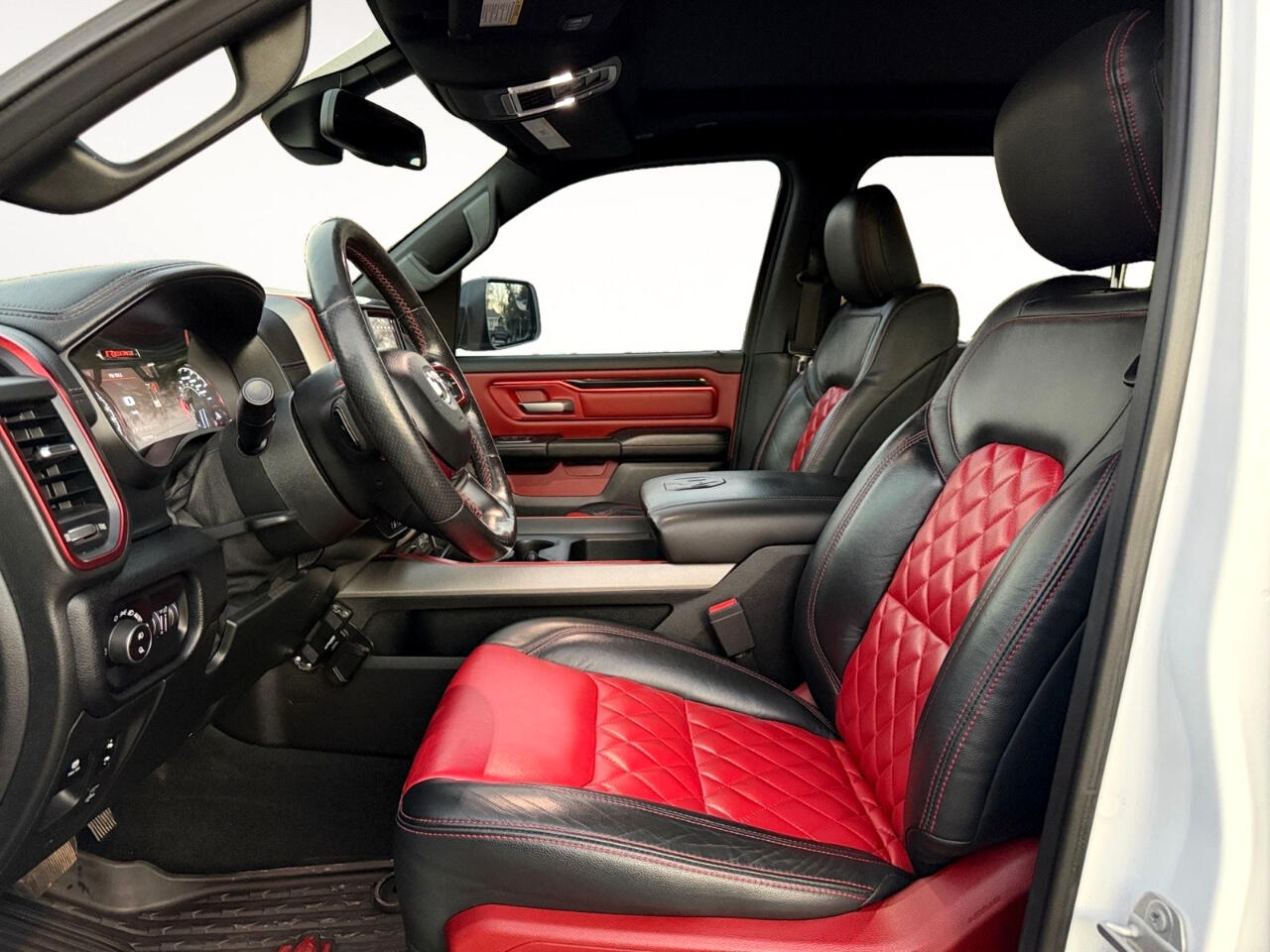 RAM 1500 Rebel Crew Cab SB 4WD 2019