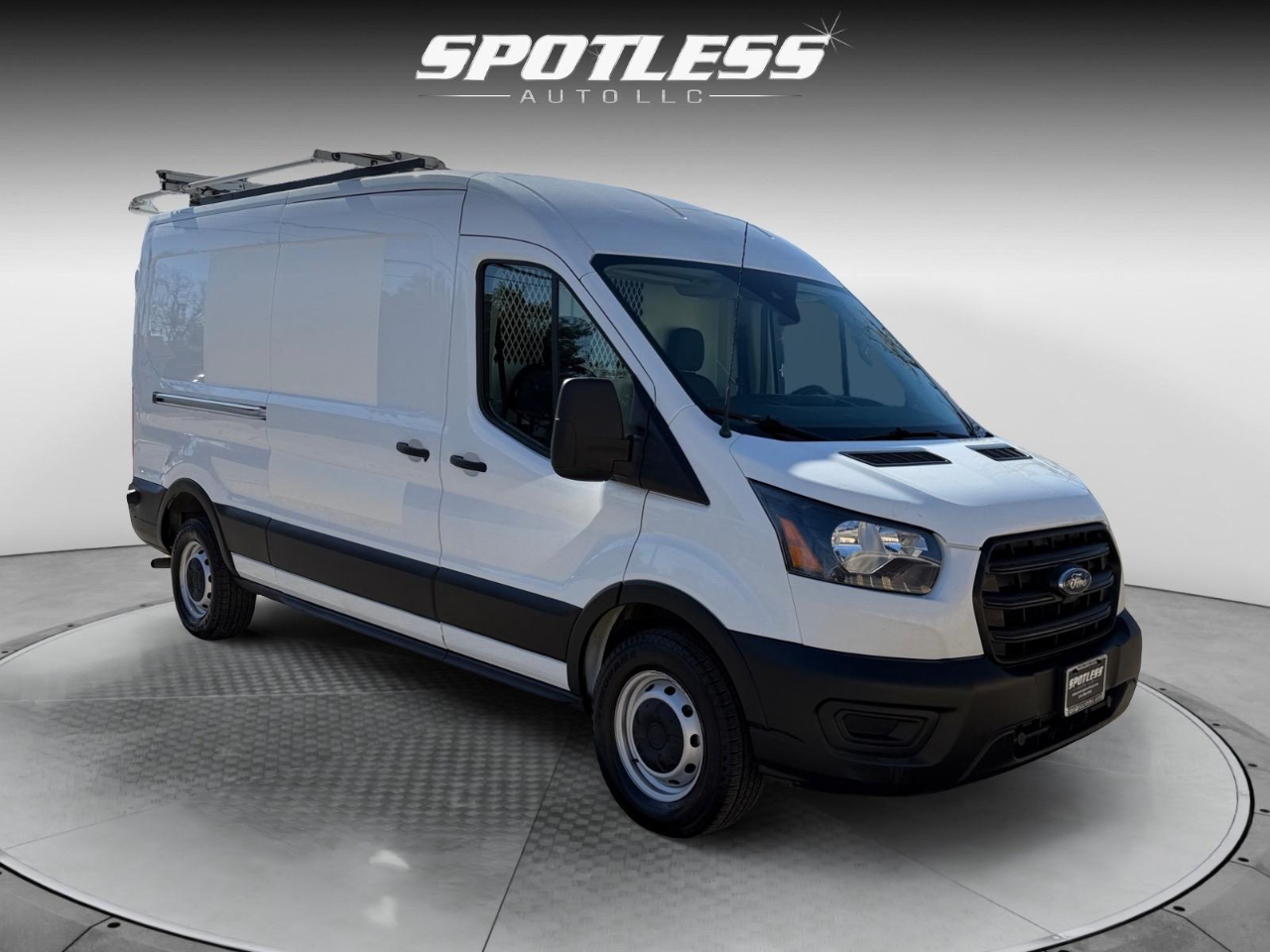 Ford Transit 250 Van Med. Roof w/Sliding Pass. 130-in. WB 2020