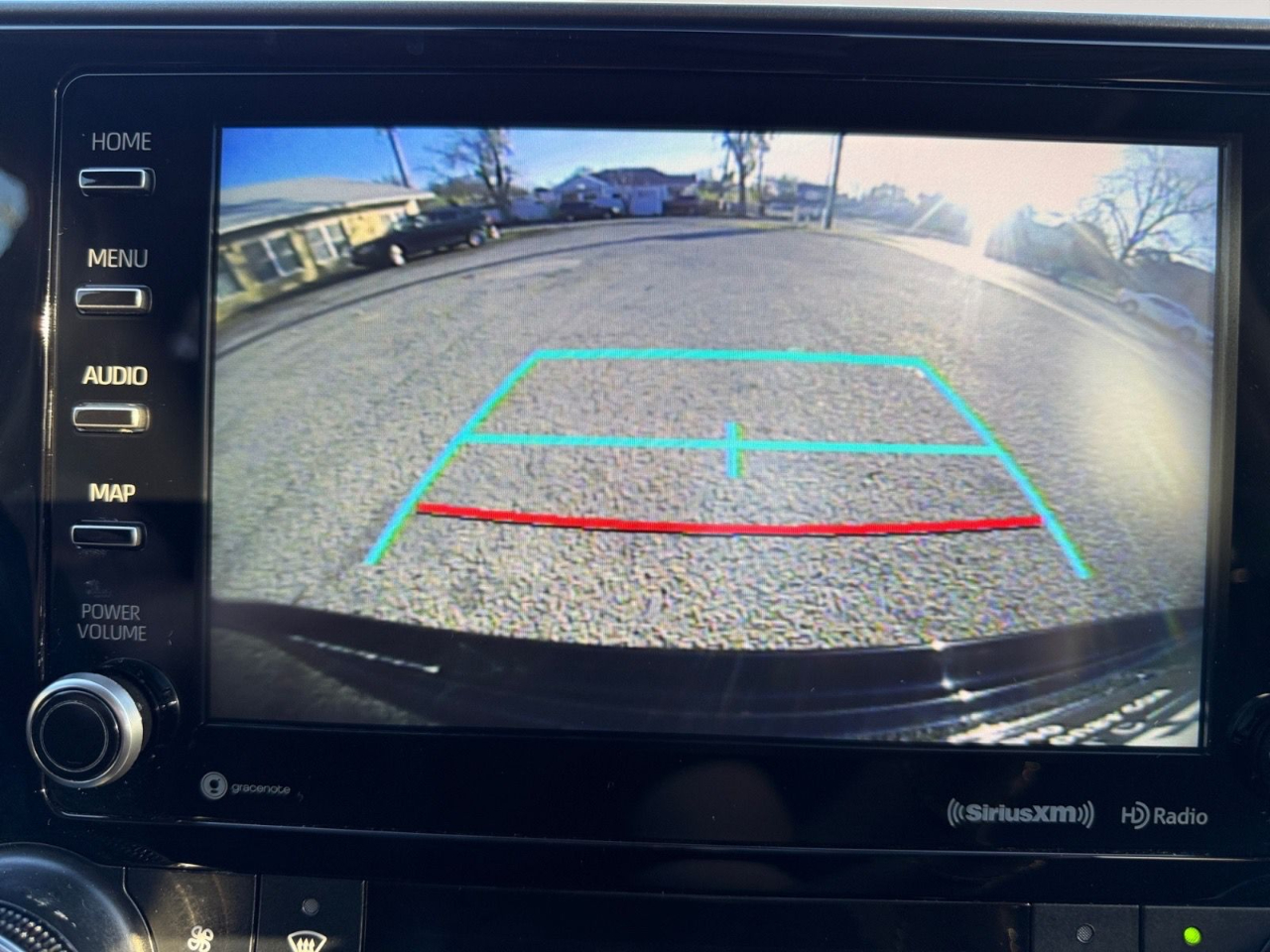 Toyota Highlander LE FWD V6 2021