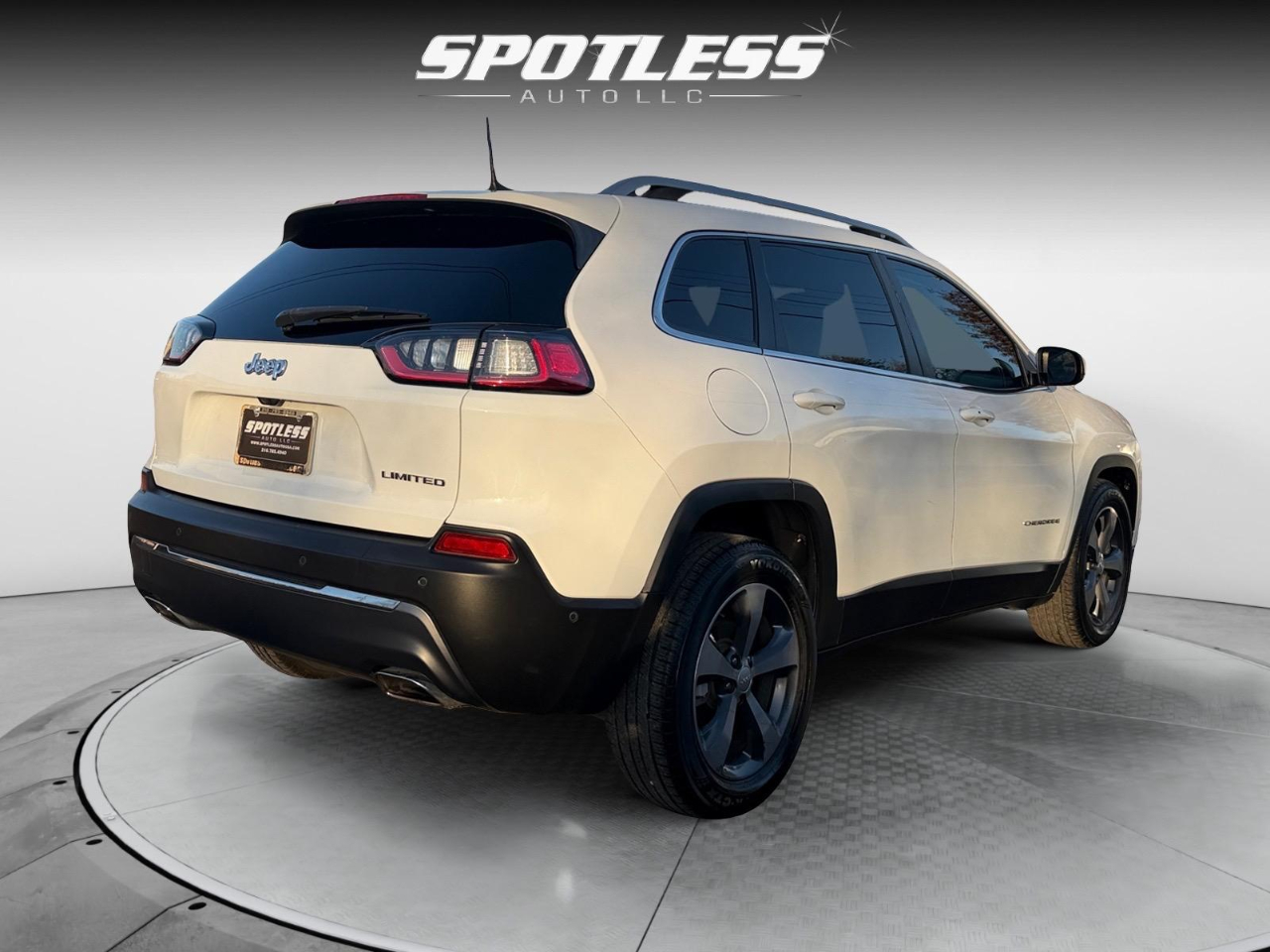 Jeep Cherokee Limited FWD 2019