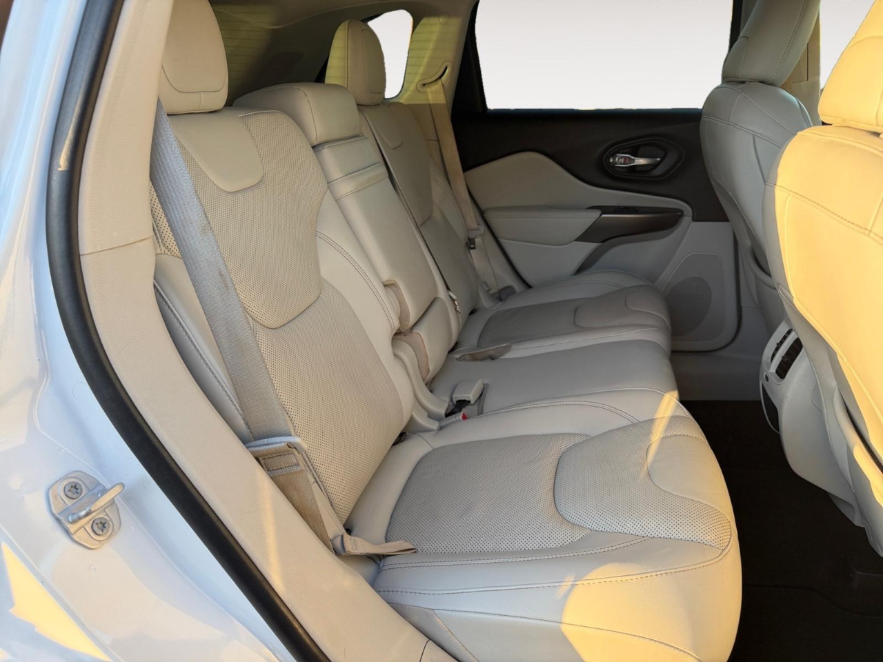 Jeep Cherokee Limited FWD 2019