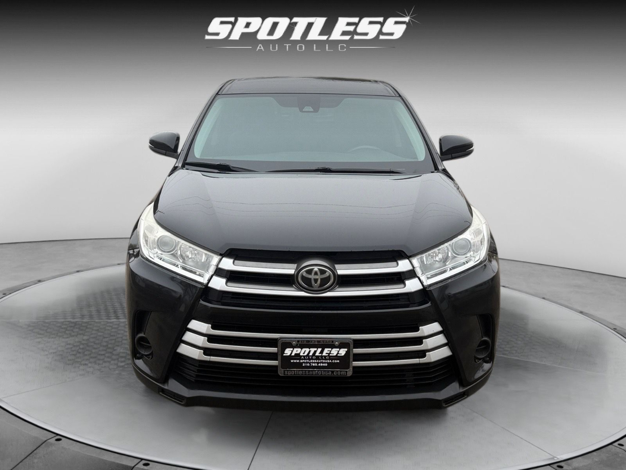 Toyota Highlander LE FWD I4 2019