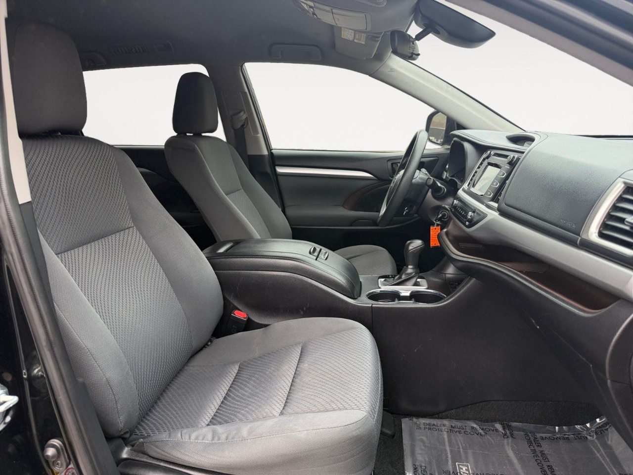 Toyota Highlander LE FWD I4 2019