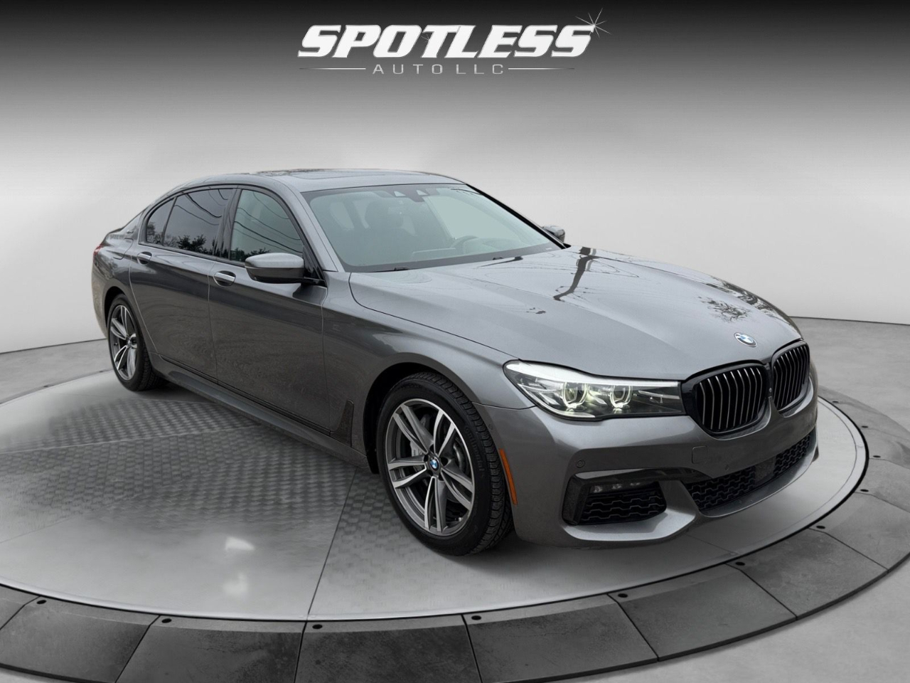 BMW 7-Series 740e xDrive iPerformance 2017