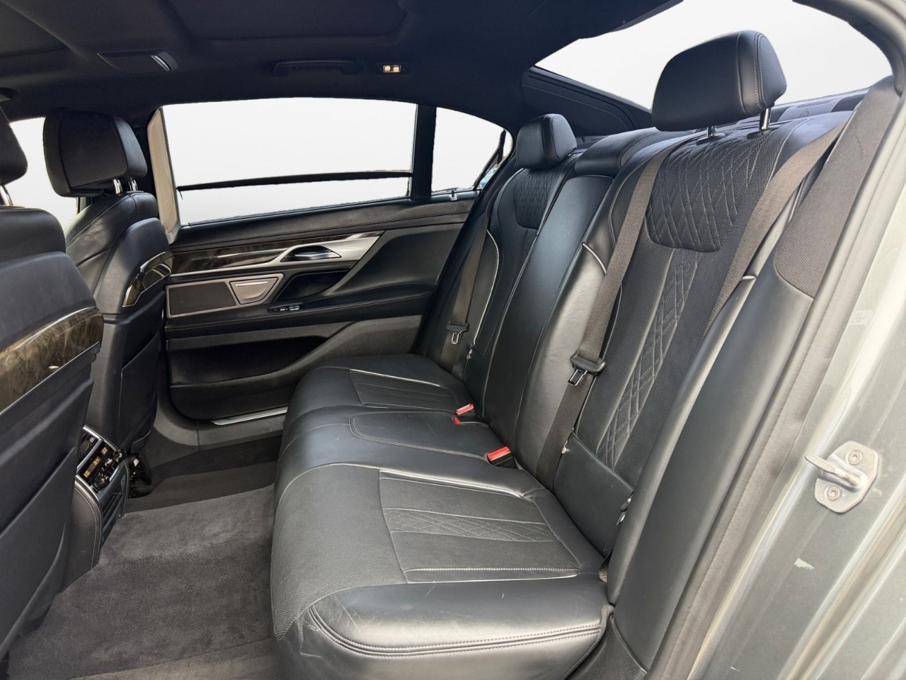 BMW 7-Series 740e xDrive iPerformance 2017