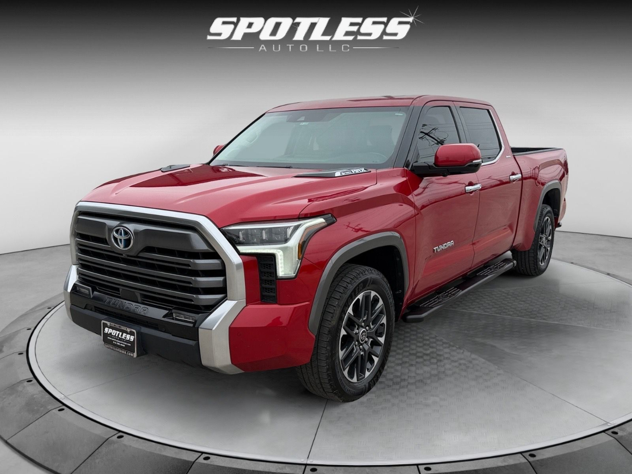 Toyota Tundra Limited CrewMax 4WD Long Bed Hybrid 2022