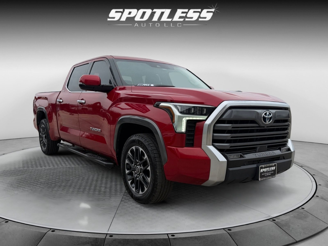 Toyota Tundra Limited CrewMax 4WD Long Bed Hybrid 2022