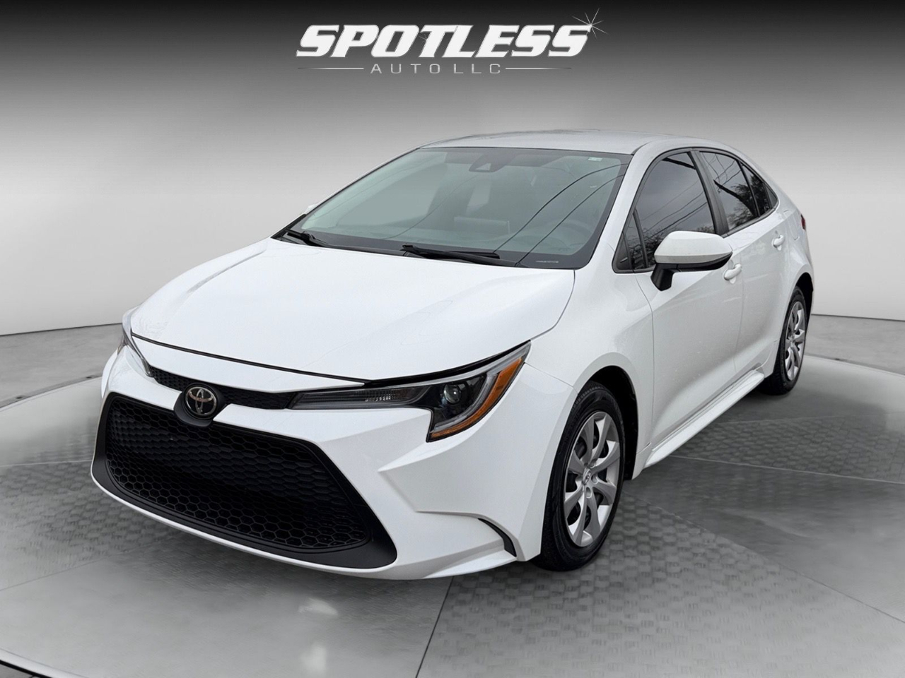 Toyota Corolla LE 2021