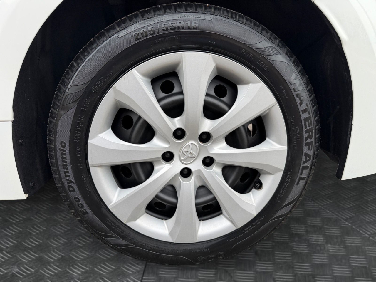 Toyota Corolla LE 2021