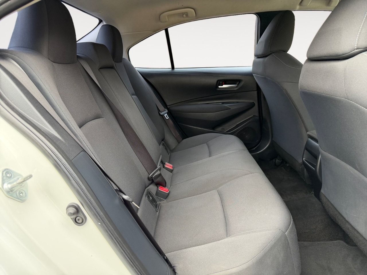 Toyota Corolla LE 2021