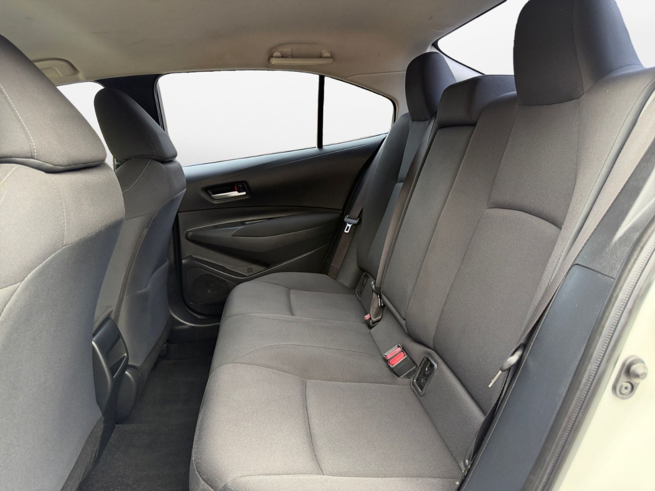 Toyota Corolla LE 2021