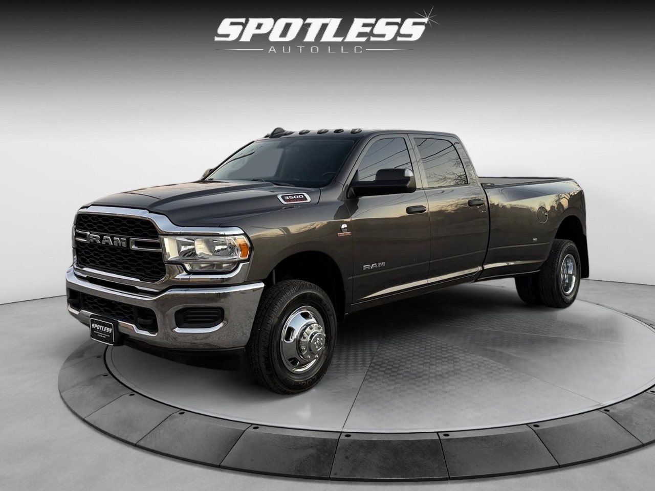 RAM 3500 Tradesman Crew Cab 4WD DRW 2020