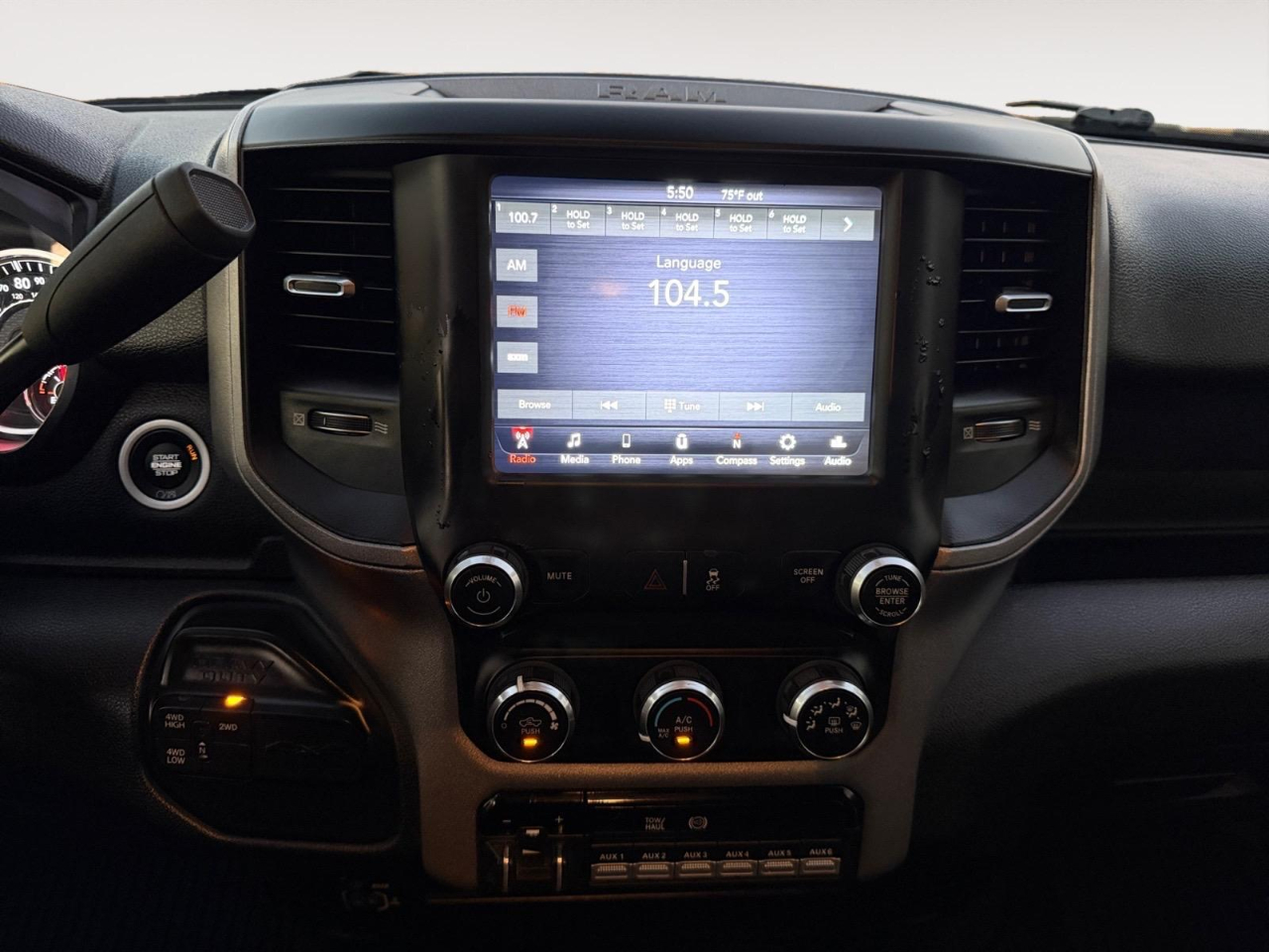 RAM 3500 Tradesman Crew Cab 4WD DRW 2020