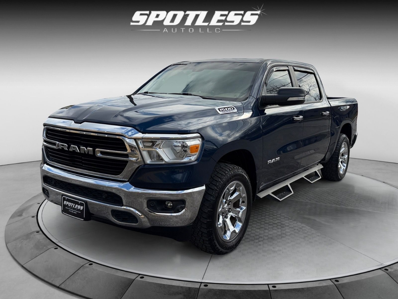 RAM 1500 Big Horn Crew Cab SWB 2WD 2020