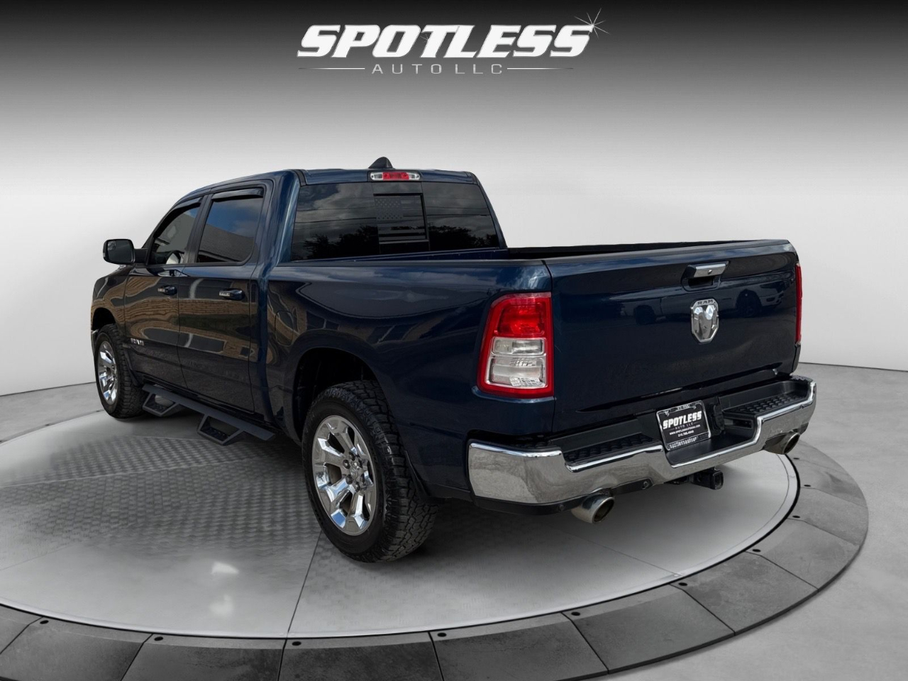 RAM 1500 Big Horn Crew Cab SWB 2WD 2020