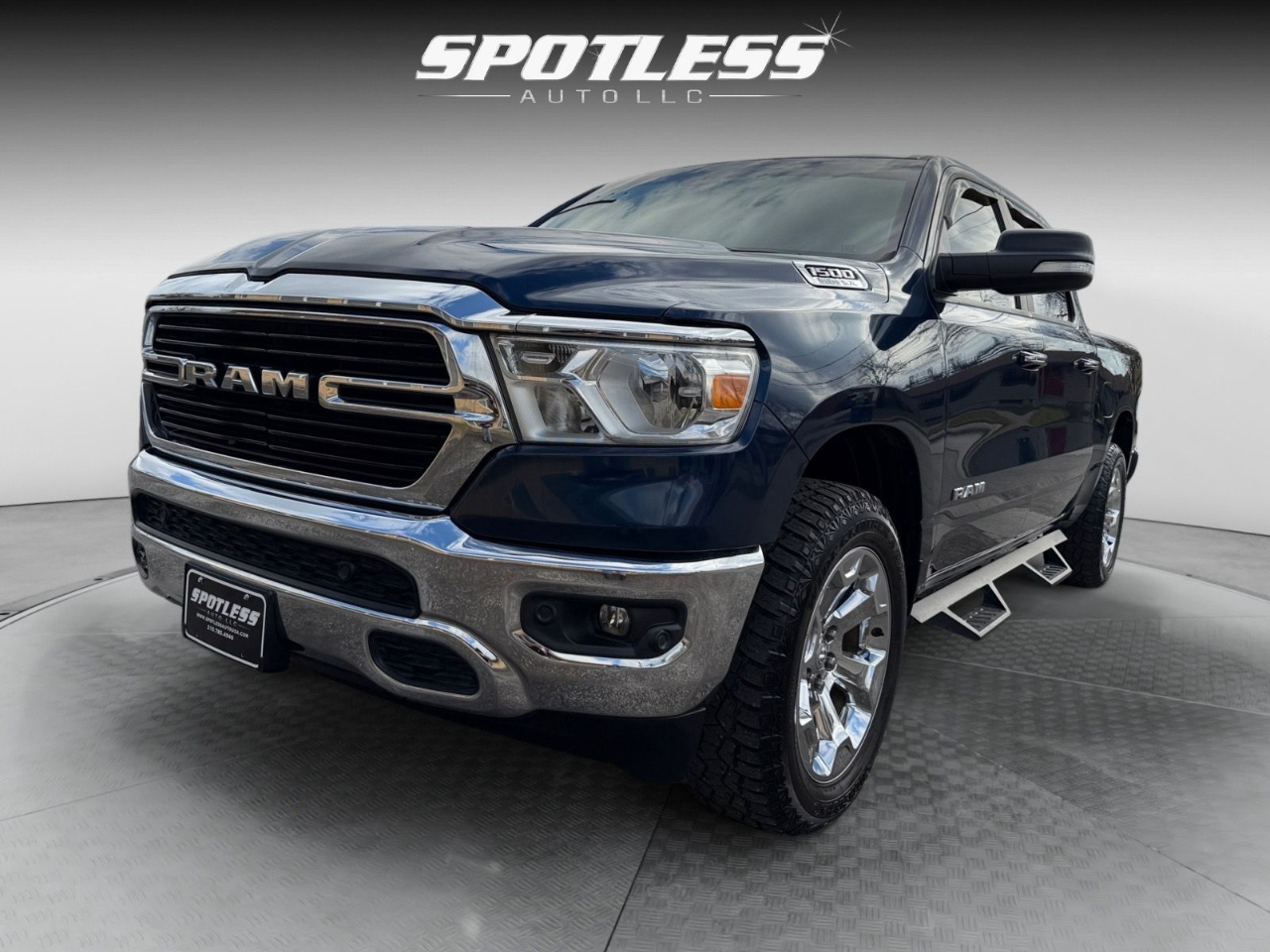 RAM 1500 Big Horn Crew Cab SWB 2WD 2020