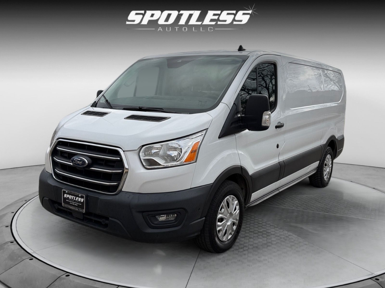 Ford Transit 150 Van Low Roof w/Sliding Pass. 130-in. WB 2020