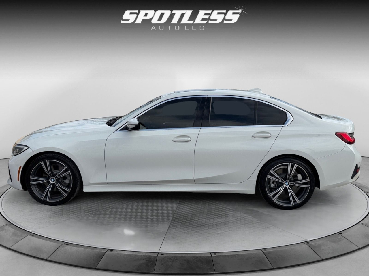 BMW 3-Series 330i 2021