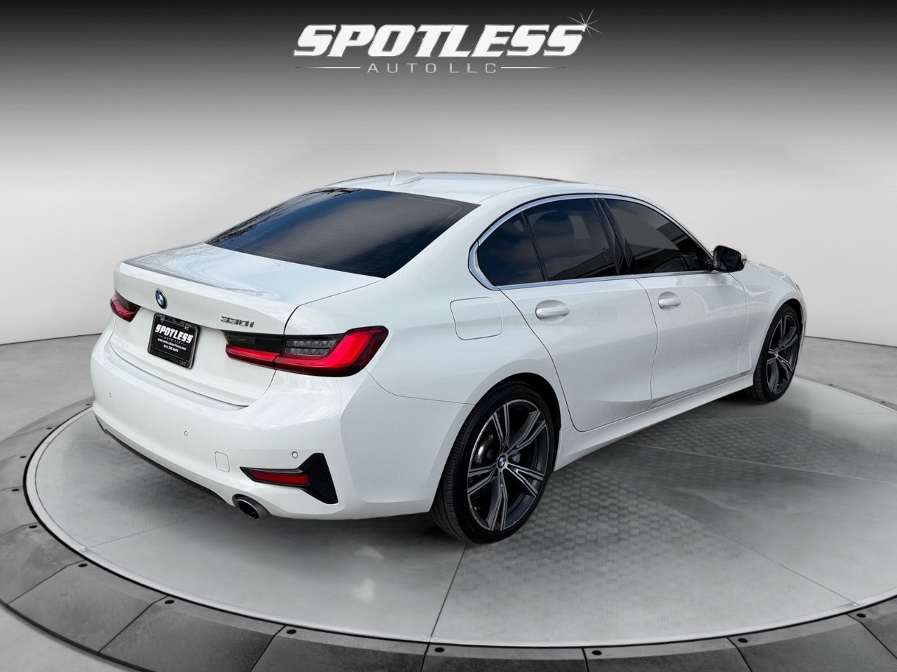 BMW 3-Series 330i 2021