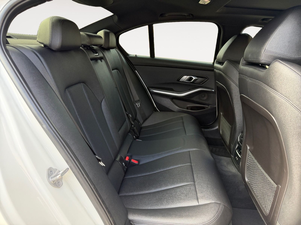 BMW 3-Series 330i 2021