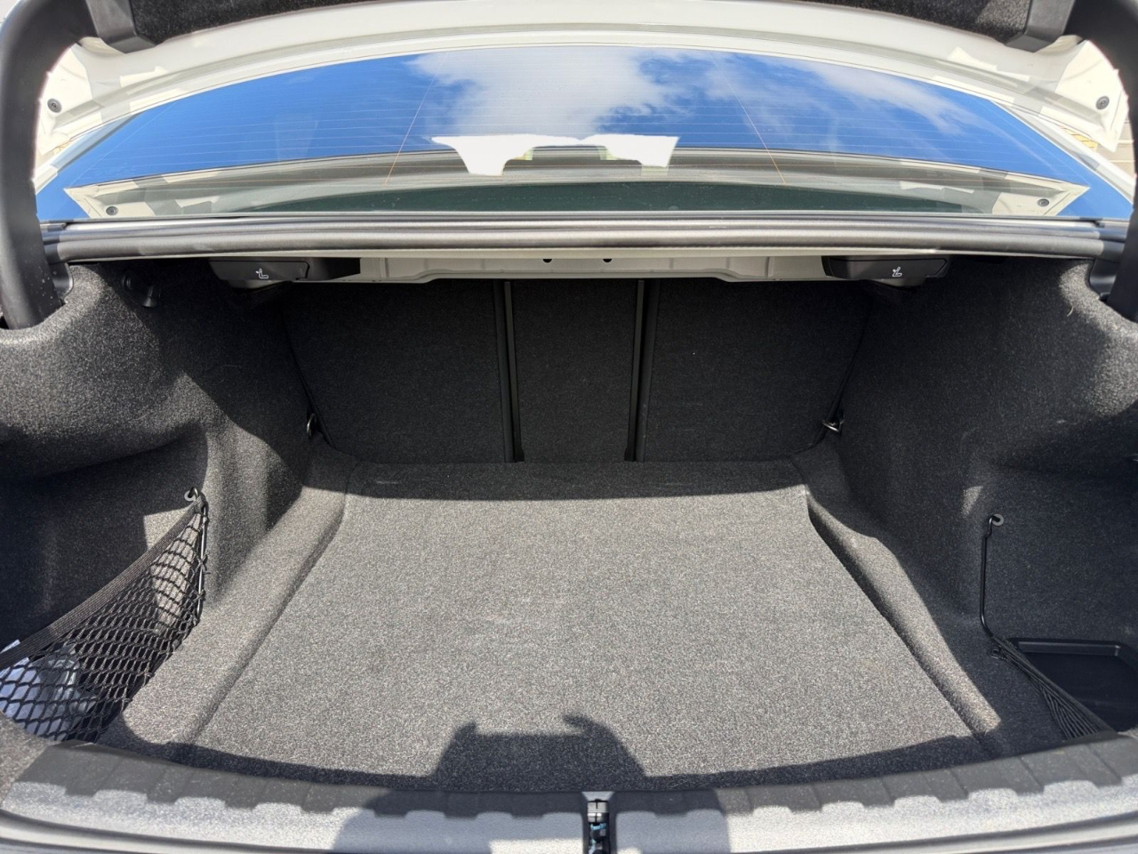 BMW 3-Series 330i 2021