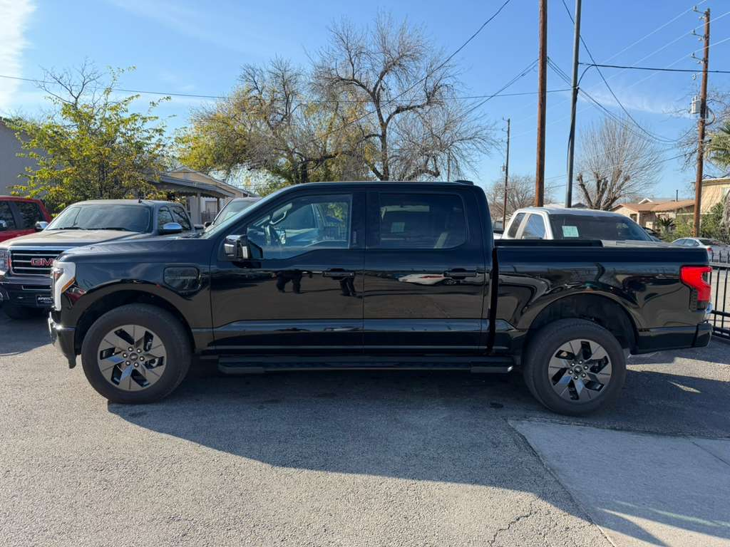 Ford F-150 Lightning Pro 2023