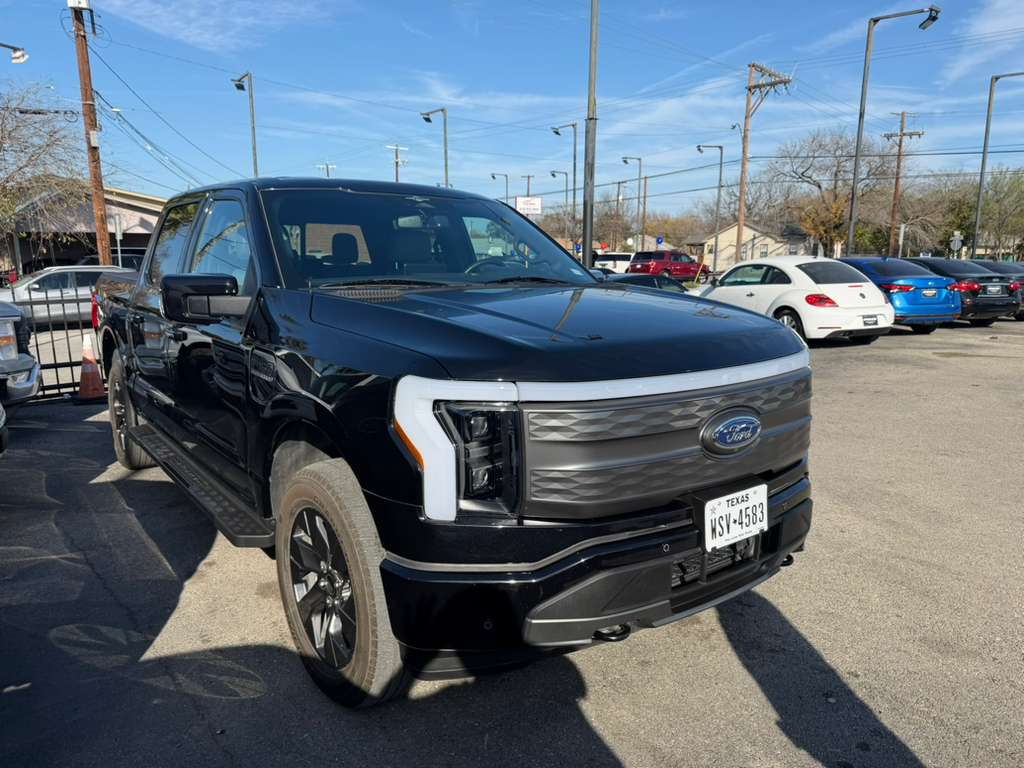 Ford F-150 Lightning Pro 2023