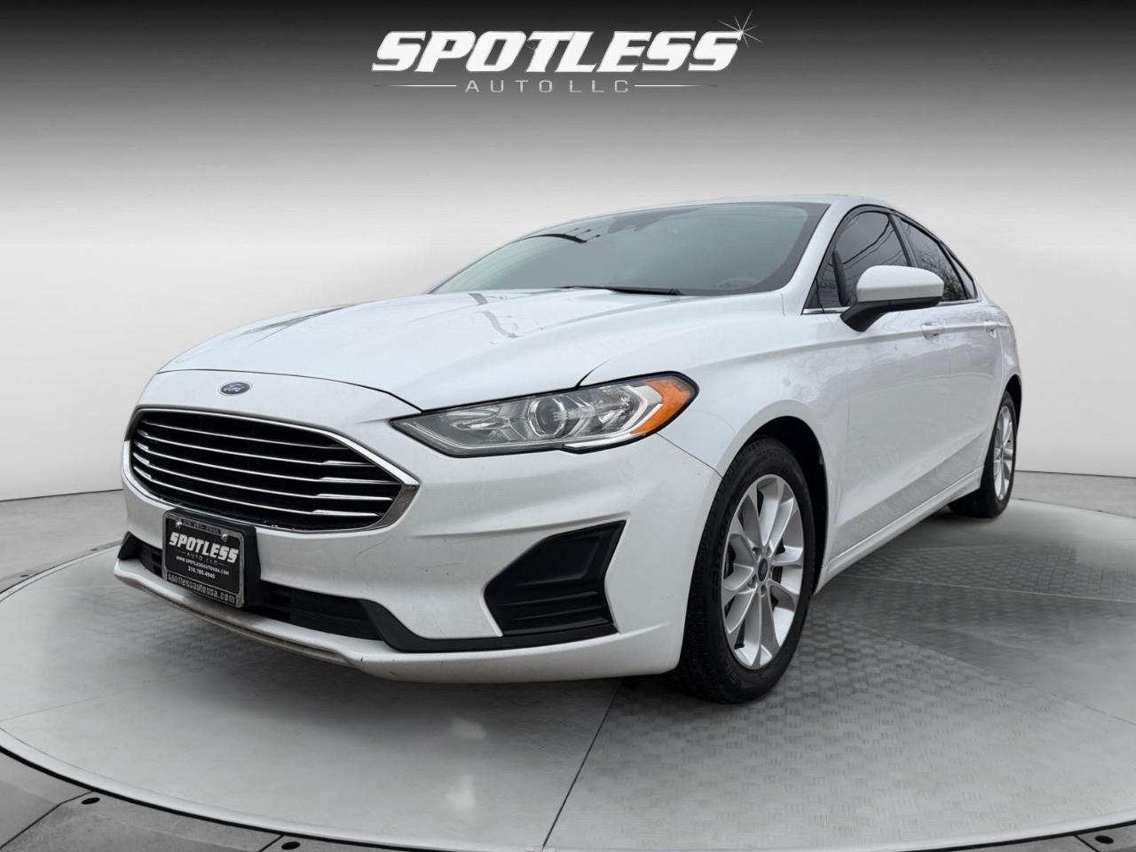 Ford Fusion SE 2020