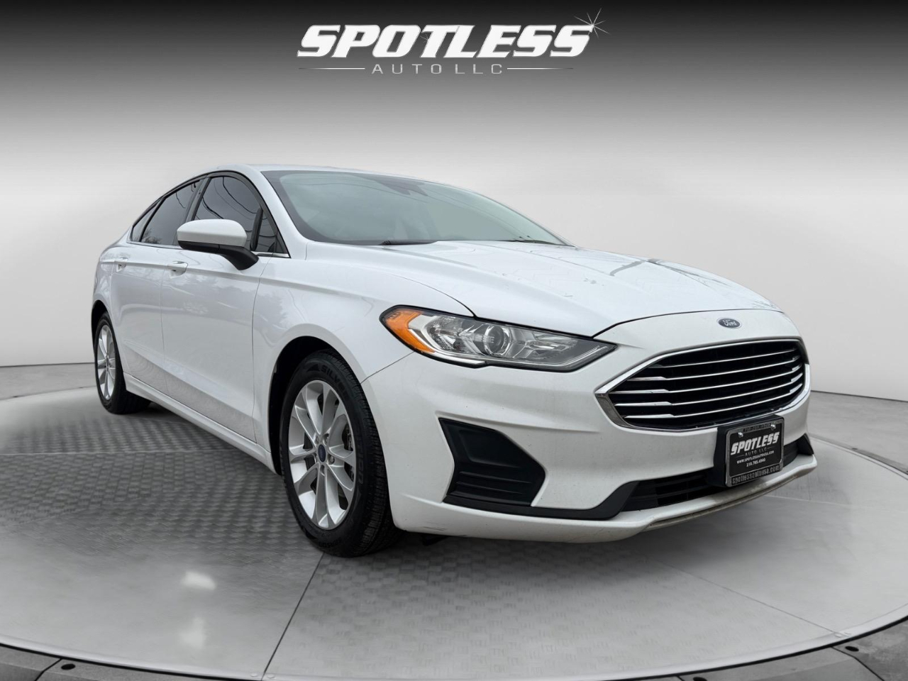 Ford Fusion SE 2020
