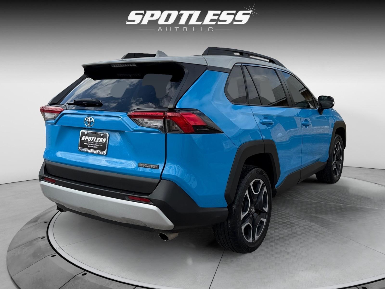 Toyota RAV4 Adventure AWD 2019