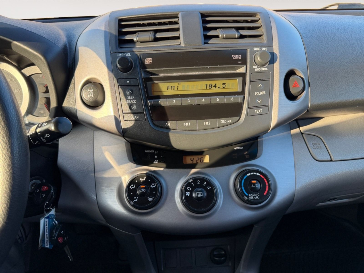 Toyota RAV4 Base I4 4WD 2008