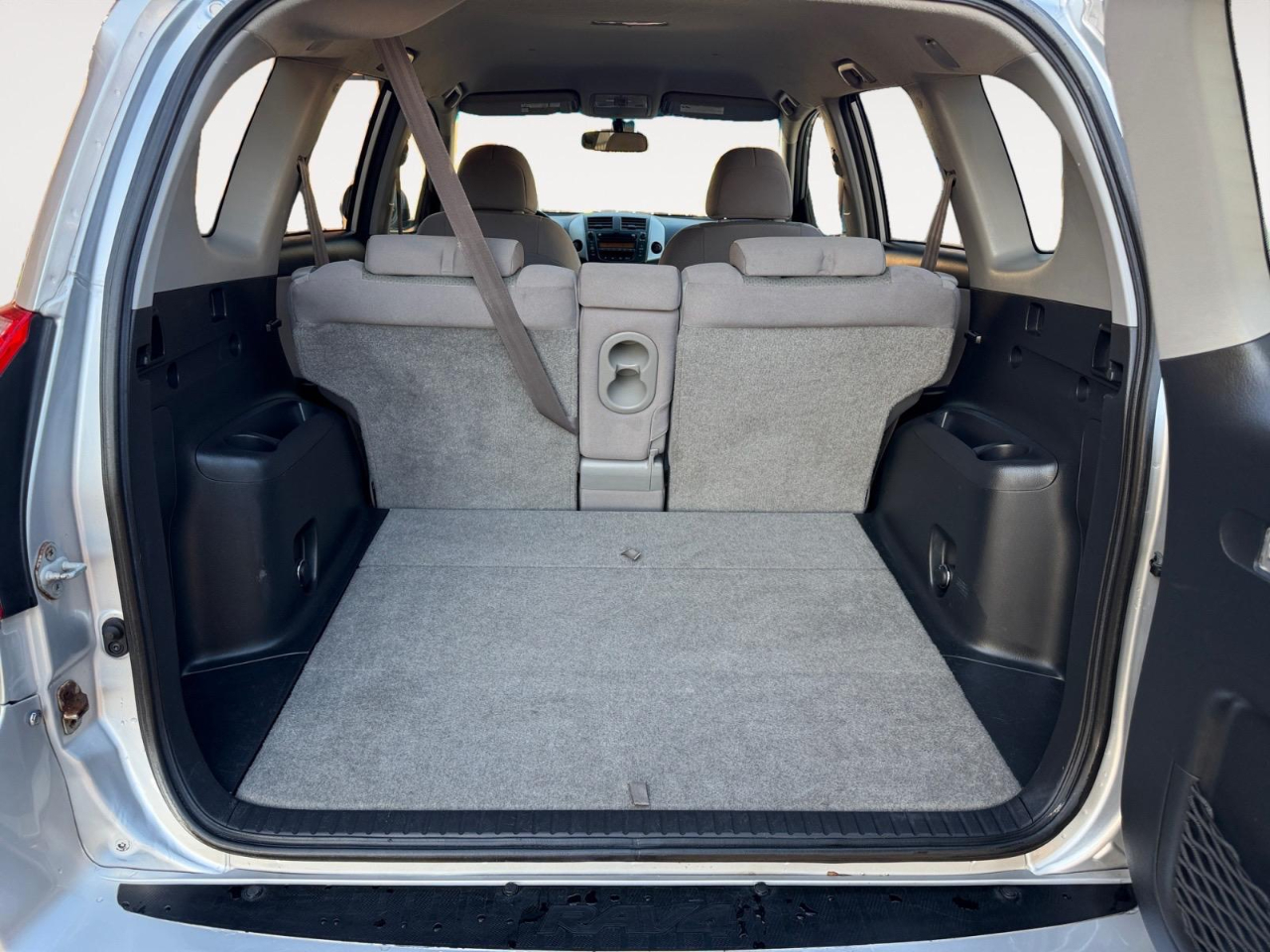 Toyota RAV4 Base I4 4WD 2008