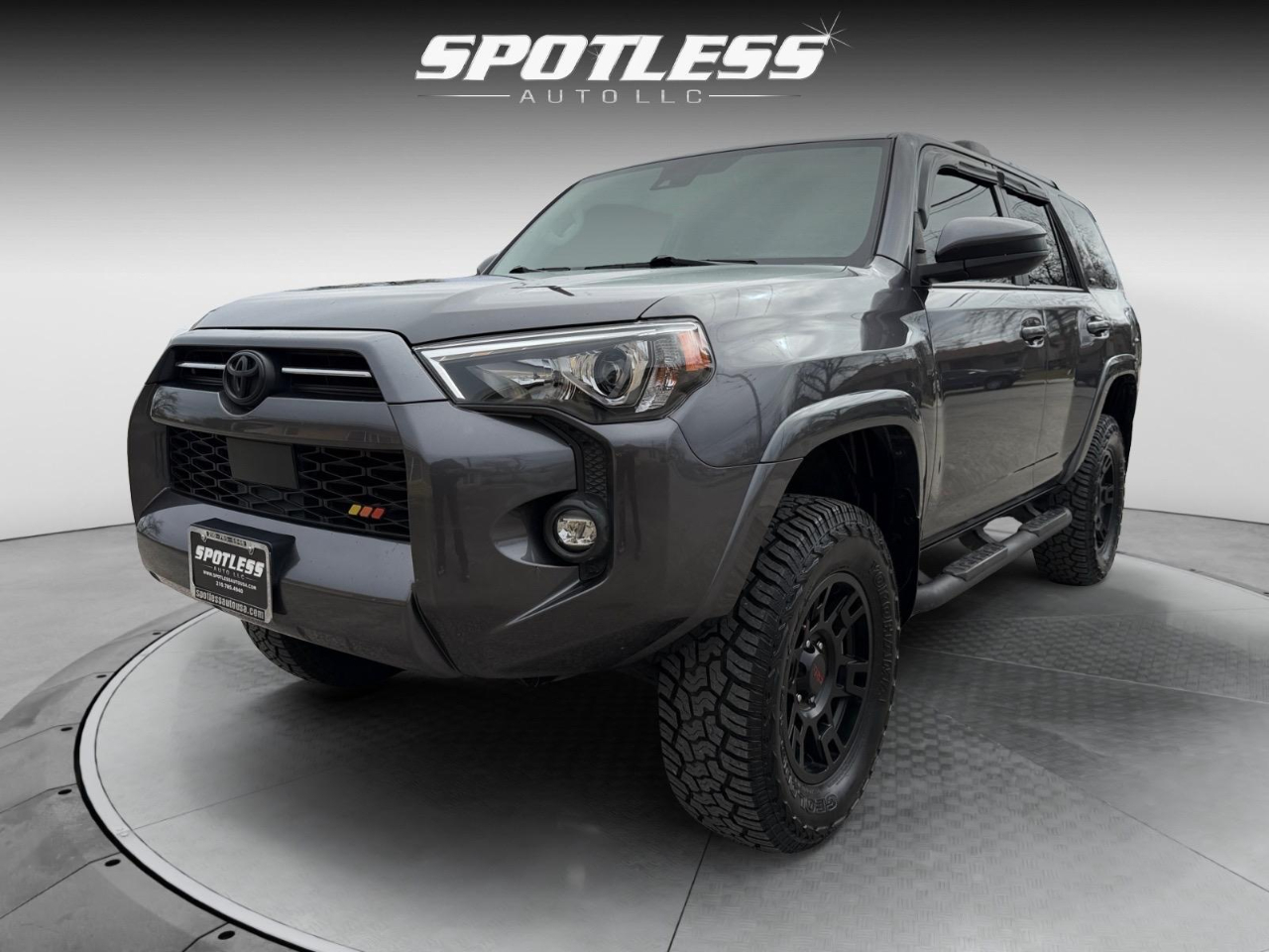Toyota 4Runner SR5 4WD 2021
