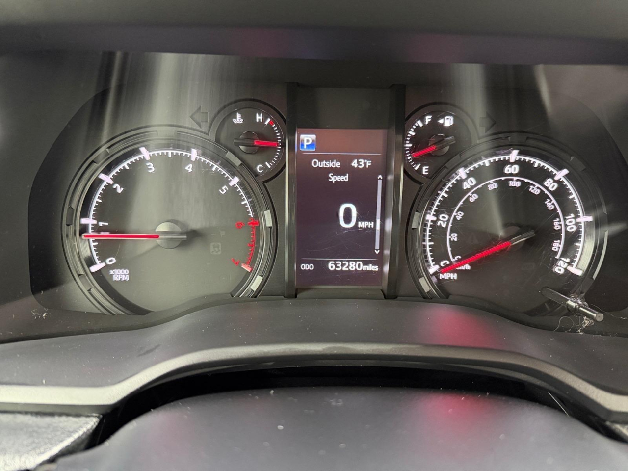 Toyota 4Runner SR5 4WD 2021