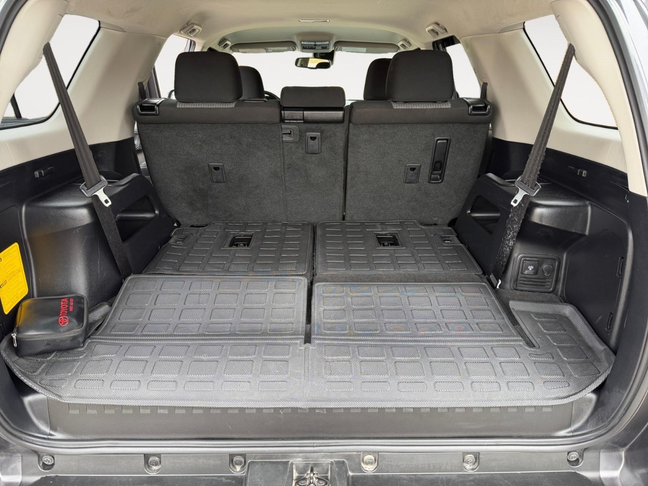 Toyota 4Runner SR5 4WD 2021