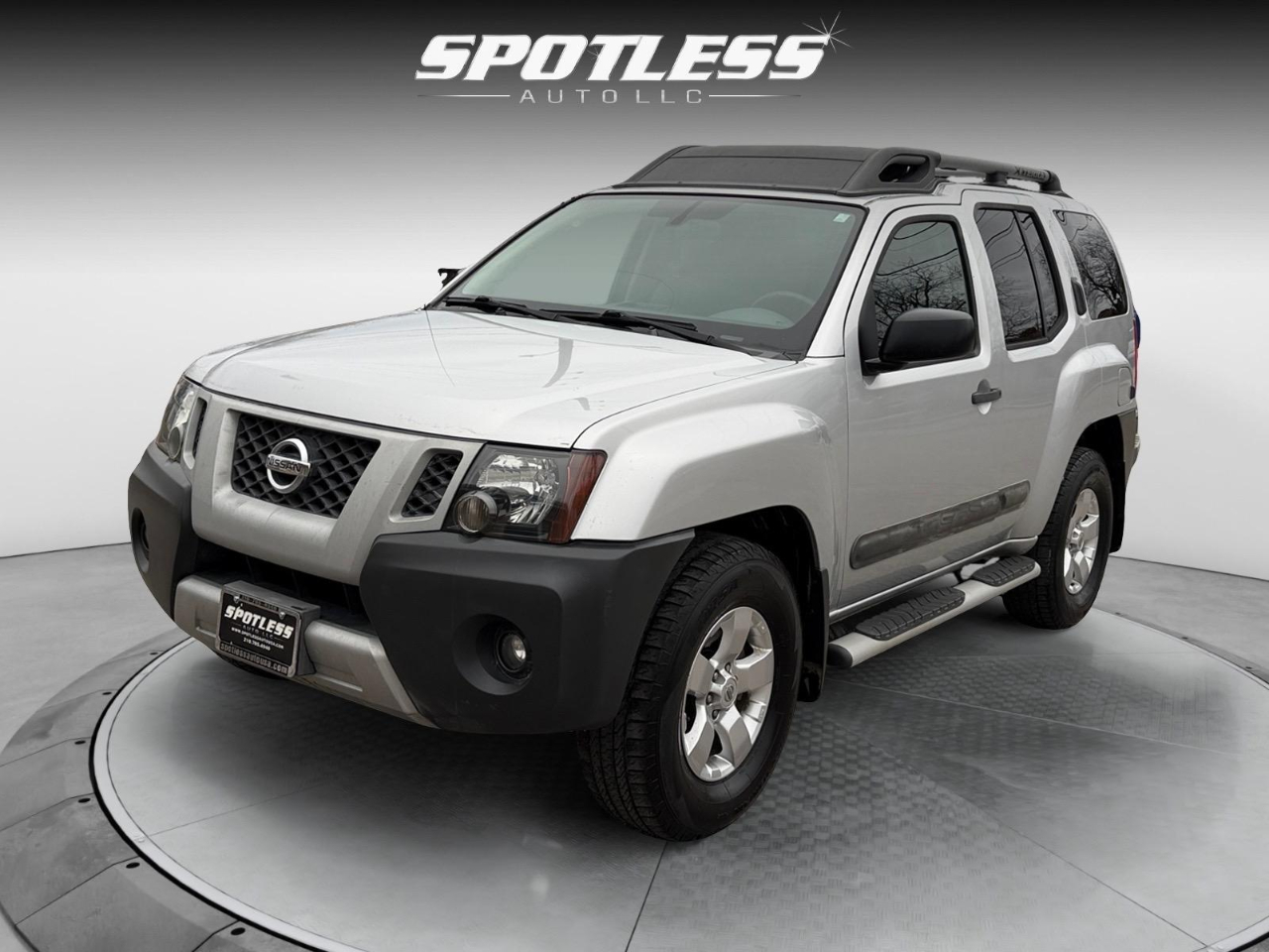 Nissan Xterra X 4WD 2010