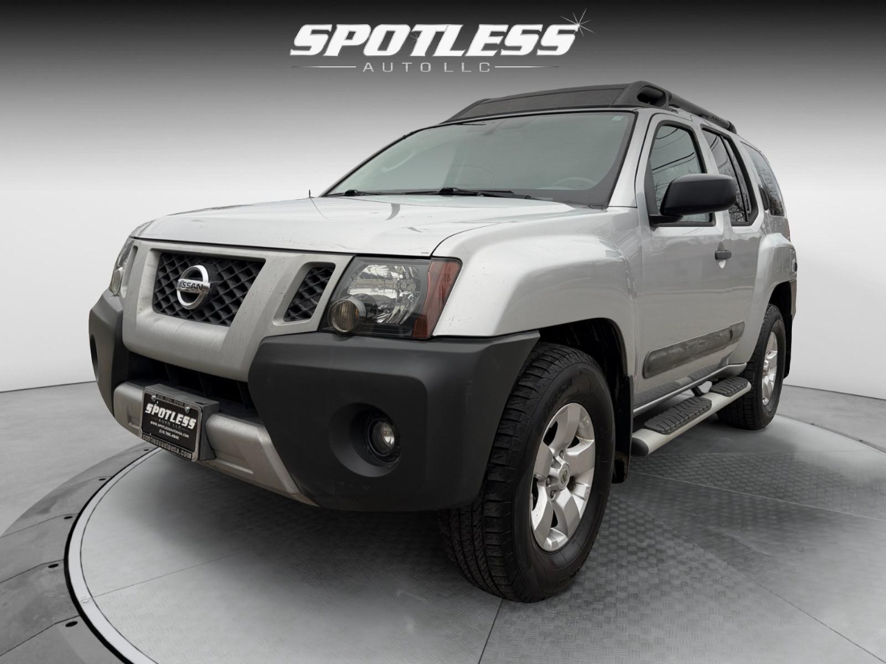 Nissan Xterra X 4WD 2010