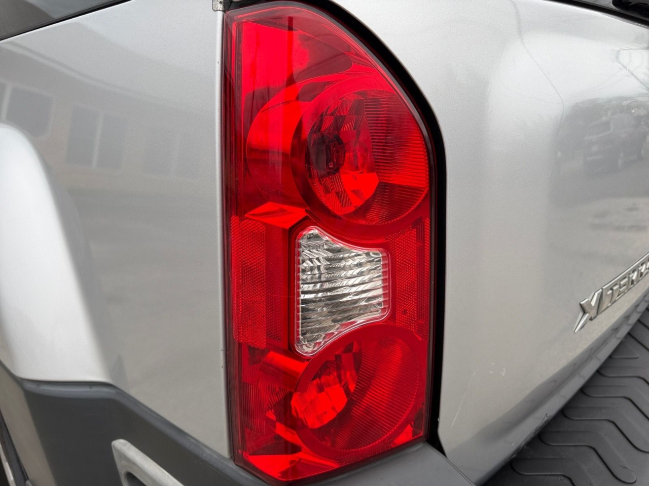 Nissan Xterra X 4WD 2010