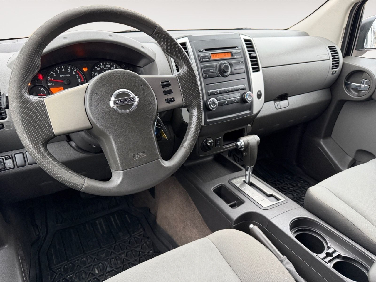 Nissan Xterra X 4WD 2010