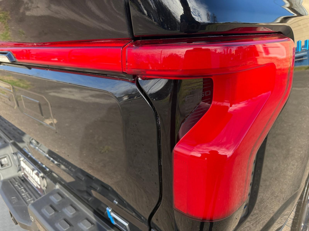 Ford F-150 Lightning Pro 2023