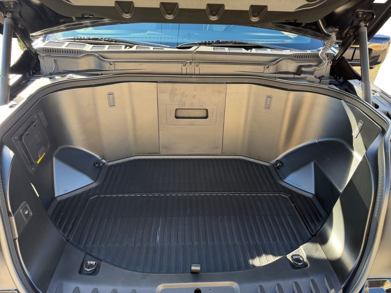 Ford F-150 Lightning Pro 2023