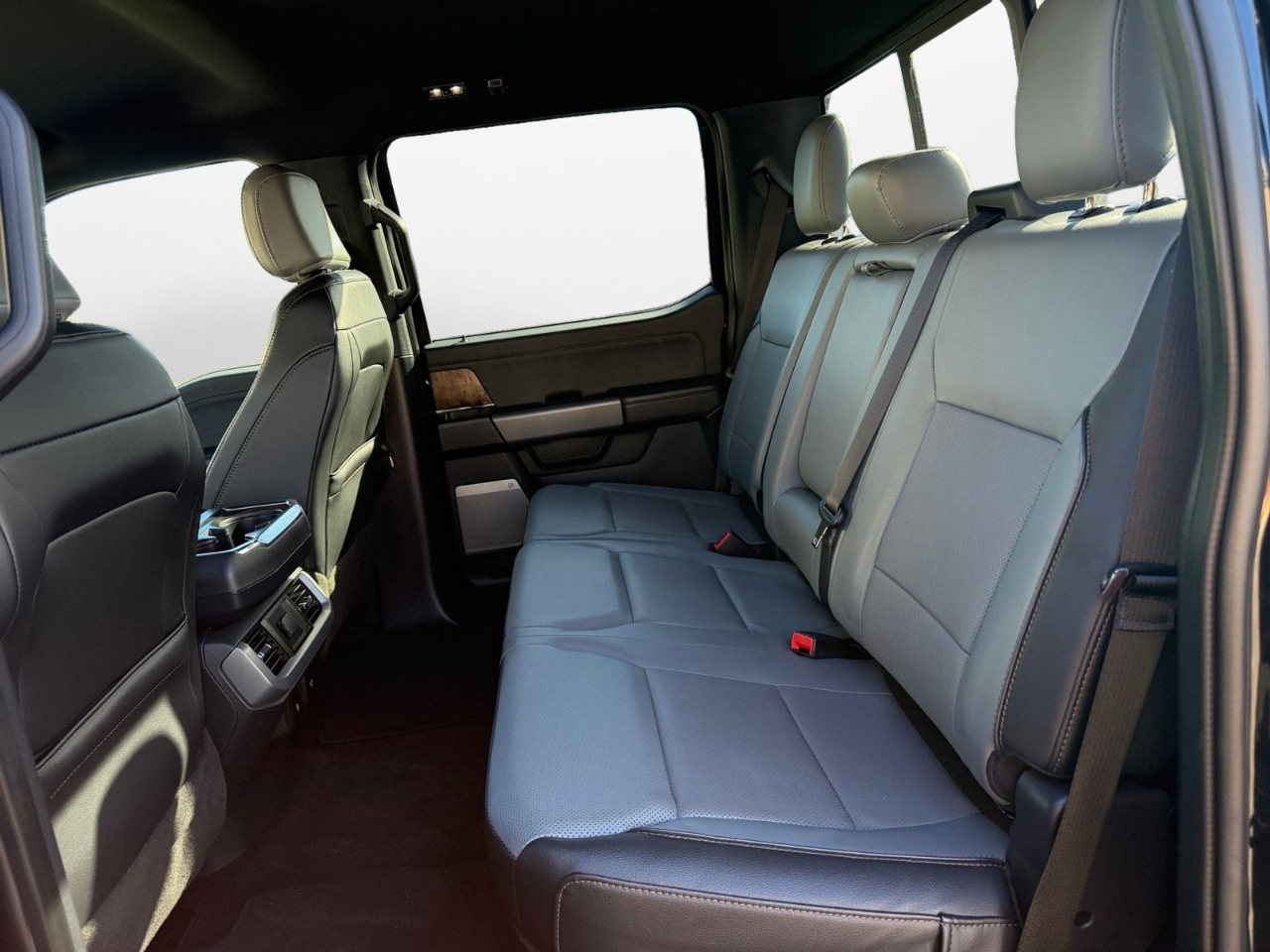 Ford F-150 Lightning Pro 2023