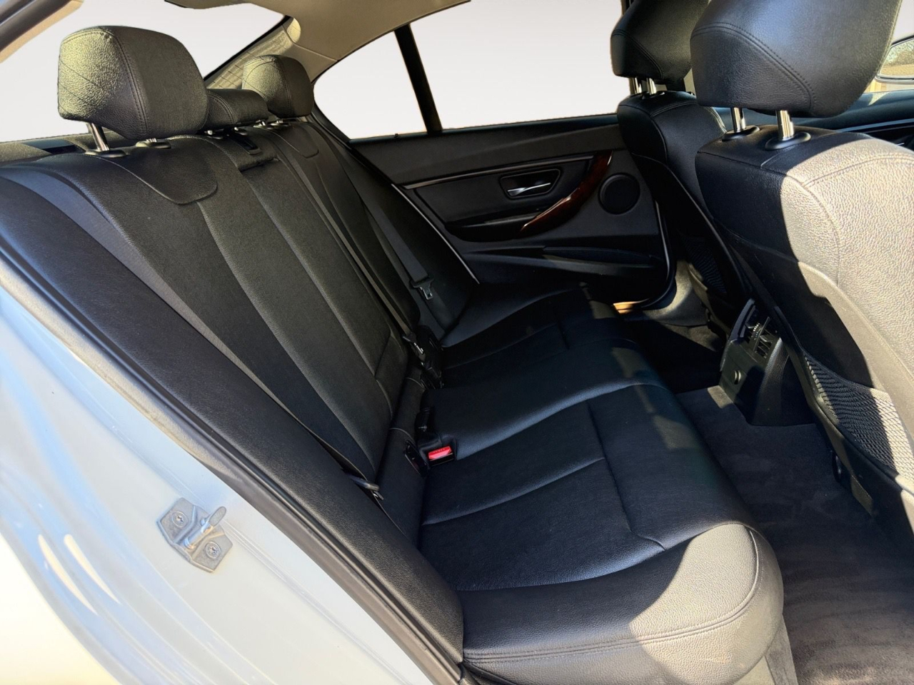 BMW 3-Series 328i 2015