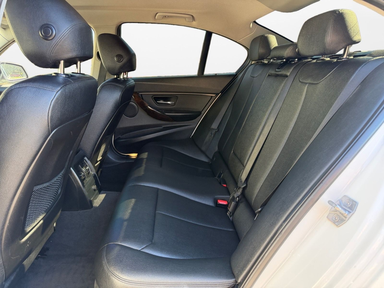 BMW 3-Series 328i 2015