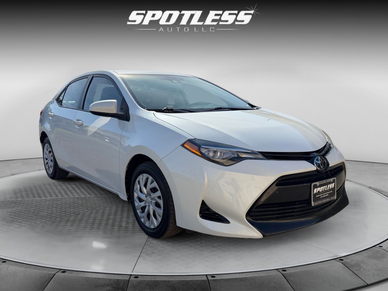 Toyota Corolla LE CVT 2017