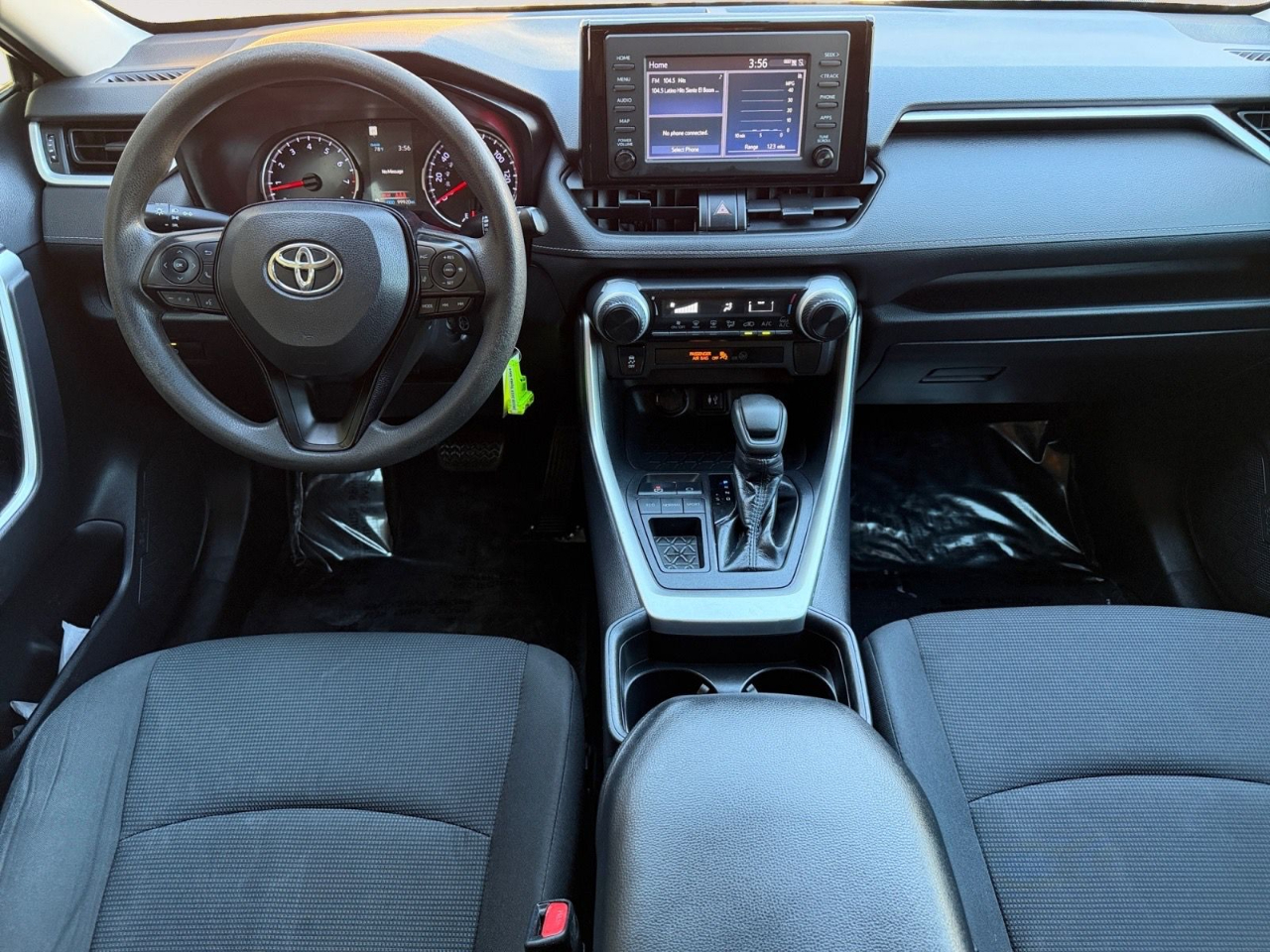 Toyota RAV4 LE 2019