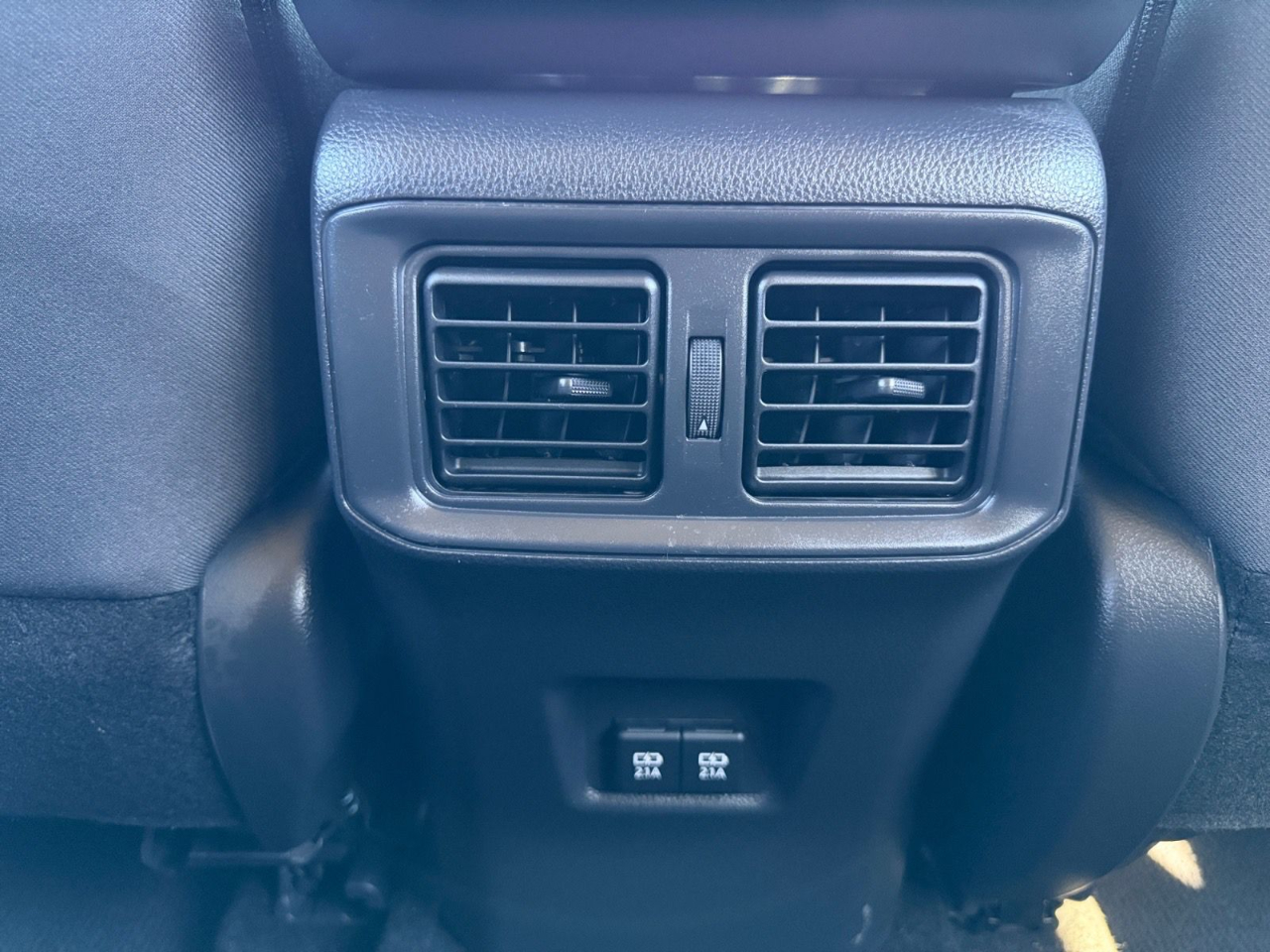 Toyota RAV4 Hybrid XLE 2021